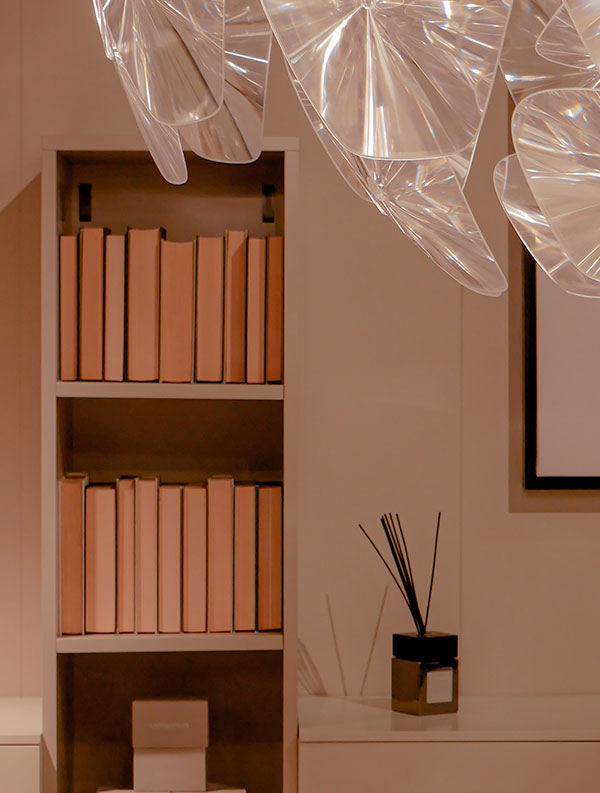 Glass Chandelier - Imagen 4